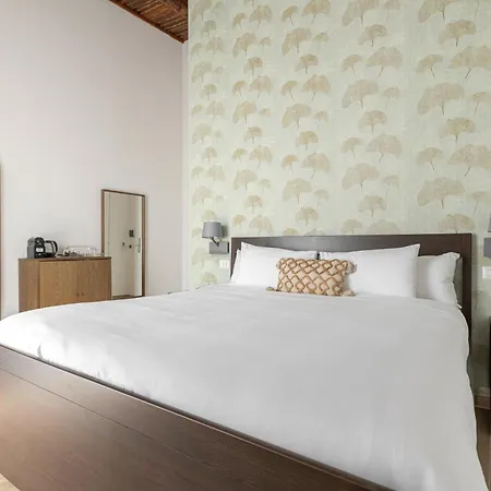 Riviera Collection Chiaia 4*